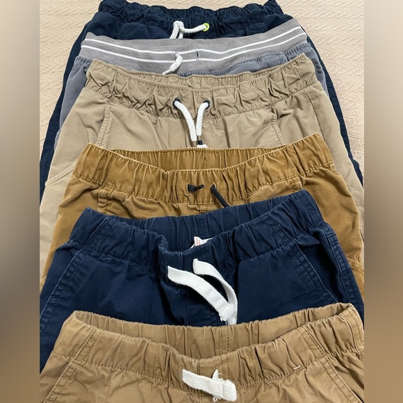 Six pairs of size 12 Cat & Jack boy pants - Picture 2 of 3